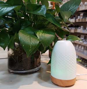 【USB 迷你超聲波香薰機 】 容量 : 50ml